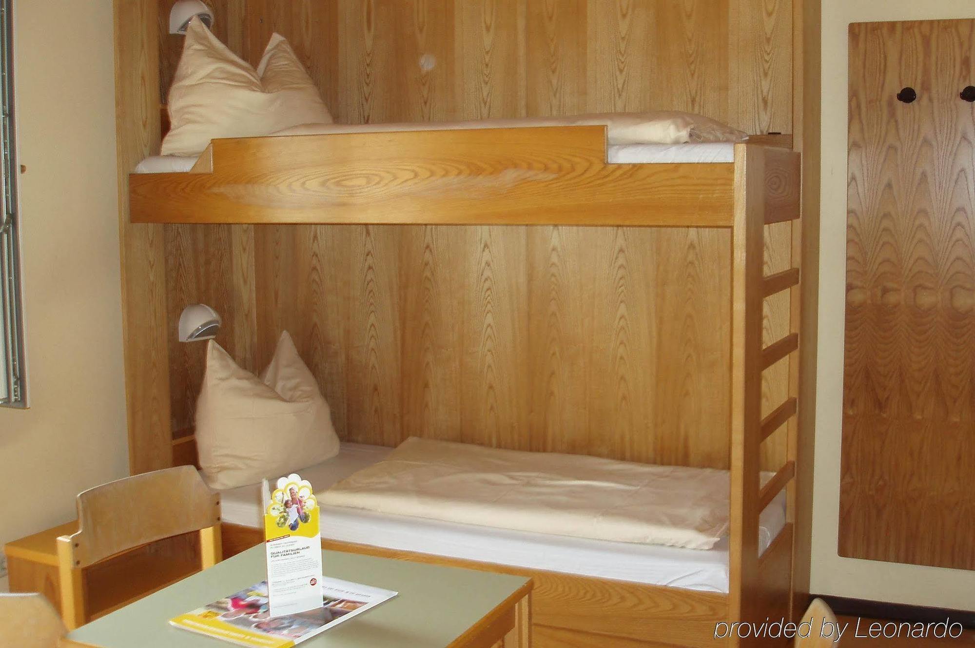 Jufa St. Martin Hotel Sankt Martin am Tennengebirge Room photo