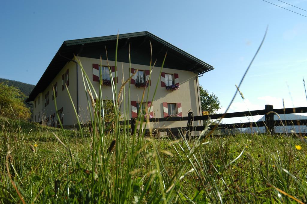 Jufa St. Martin Hotel Sankt Martin am Tennengebirge Exterior photo